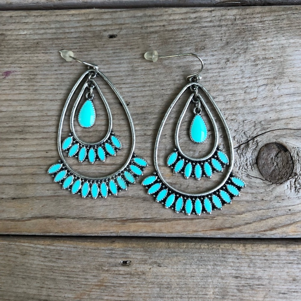 Faux needle point earrings